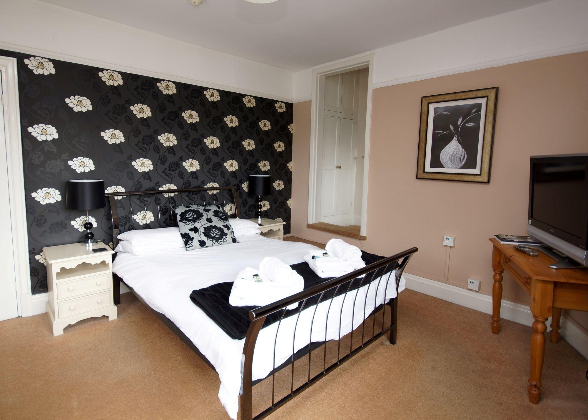 Devonshire Arms Hotel Cracoe Exterior photo