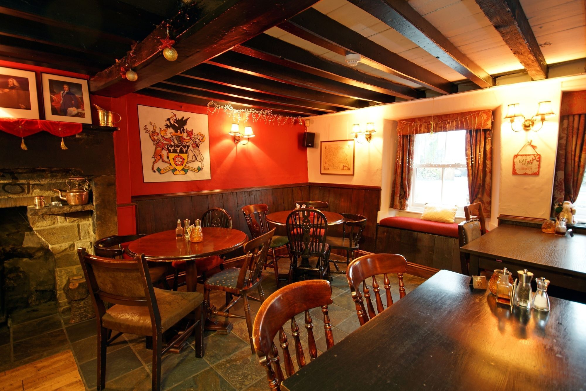 Devonshire Arms Hotel Cracoe Exterior photo